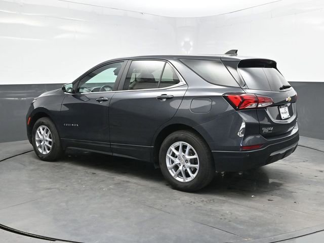 Used 2023 Chevrolet Equinox LT w/ Driver Convenience Package image 4