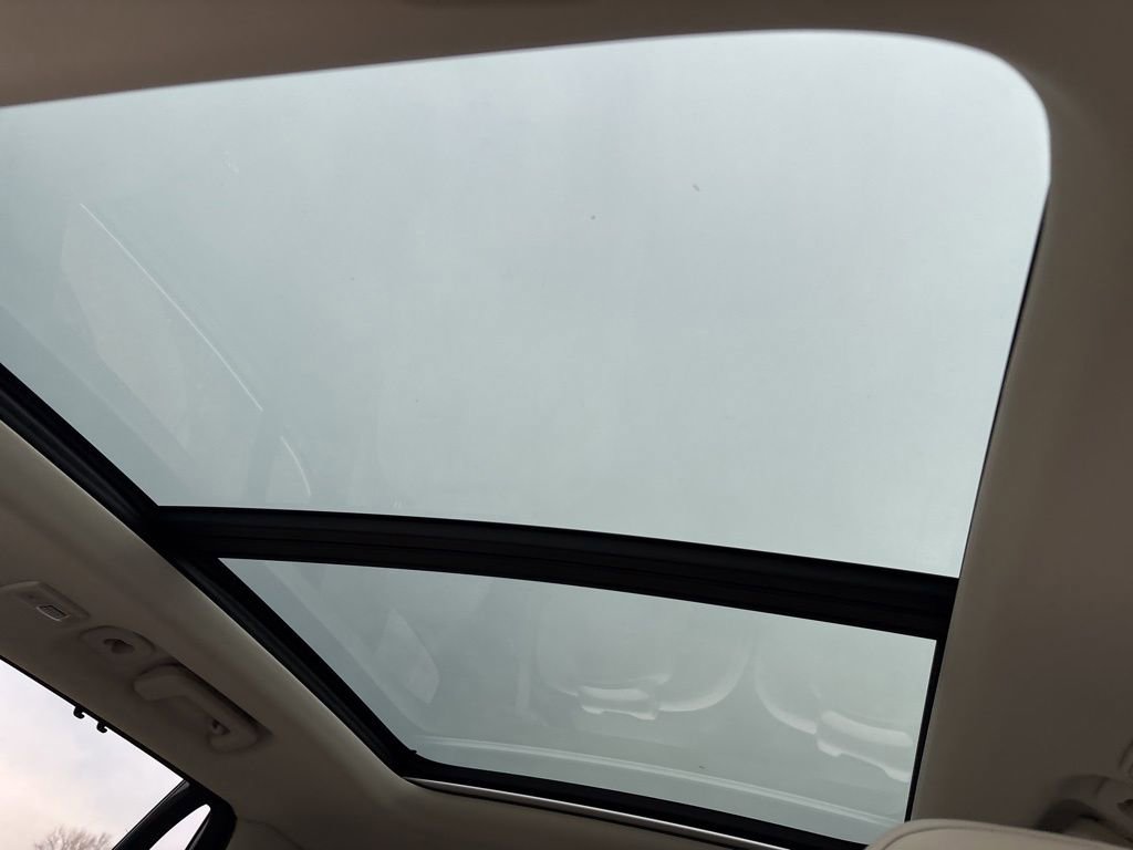 Used 2023 Volvo XC90 T8 Ultimate image 5