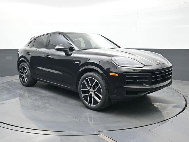 Certified 2024 Porsche Cayenne Coupe AWD/4WD image 25
