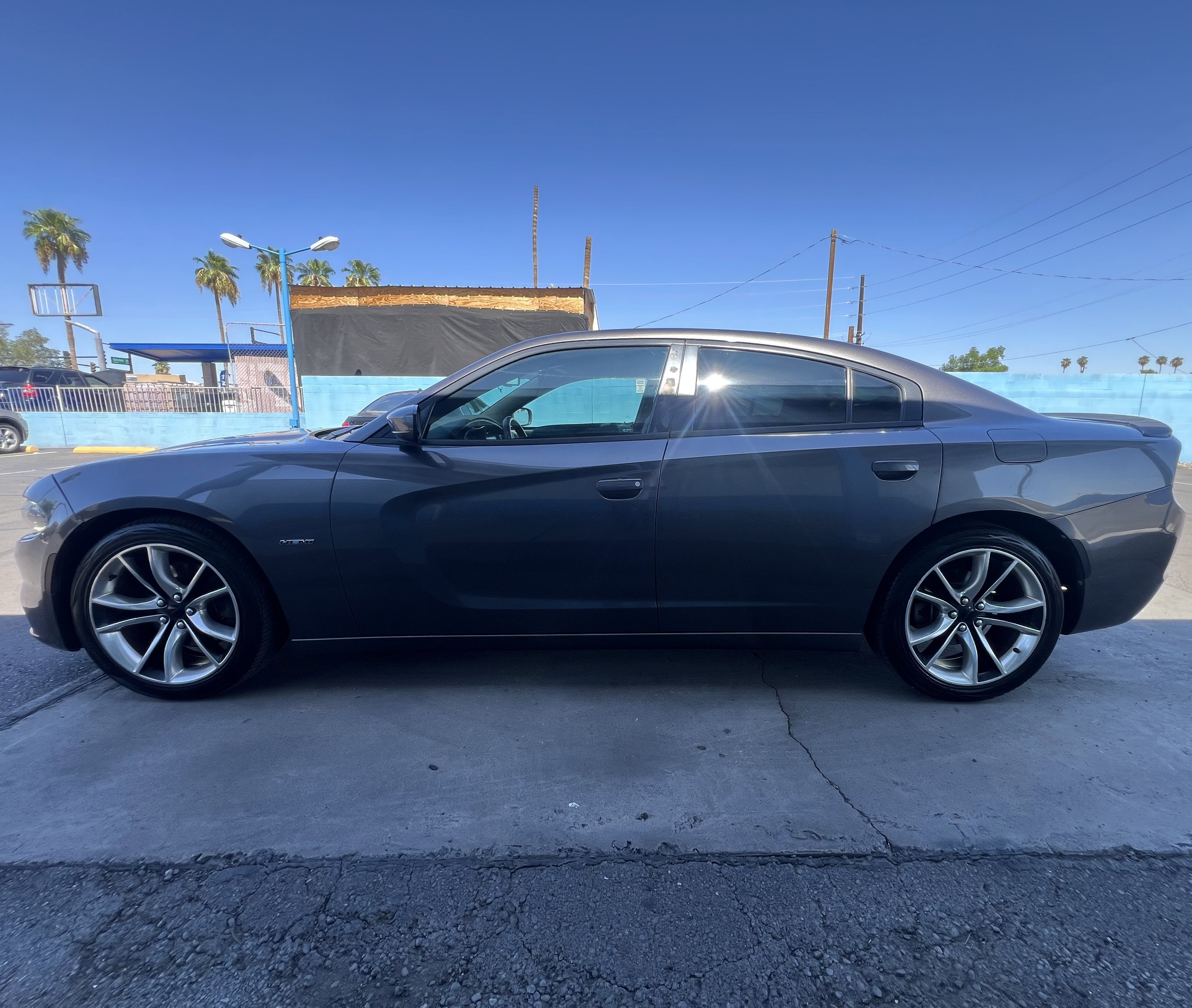 Used 2015 Dodge Charger R/T w/ Premium Group image 2