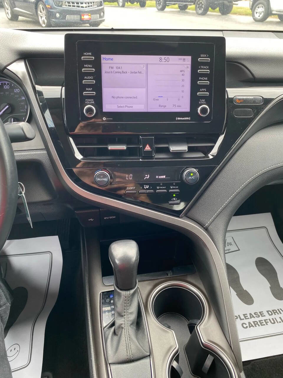 Used 2021 Toyota Camry SE image 18