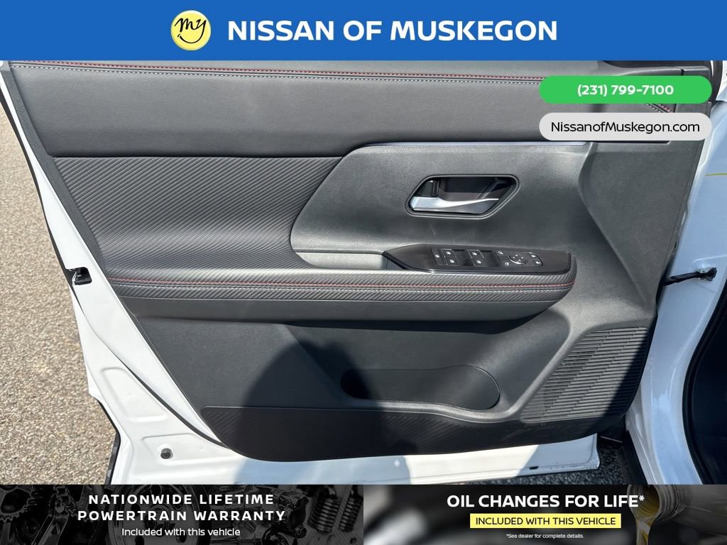 New 2025 Nissan Kicks SR w/ SR Premium Package image 9