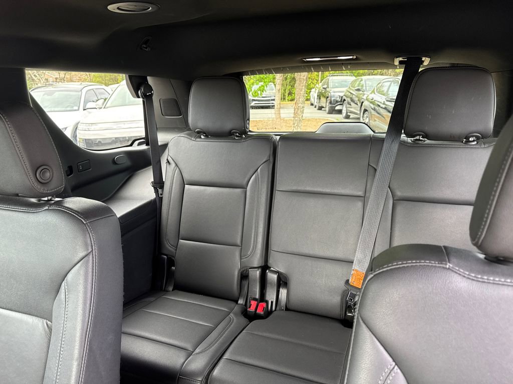 Used 2024 Chevrolet Tahoe LT RWD image 21