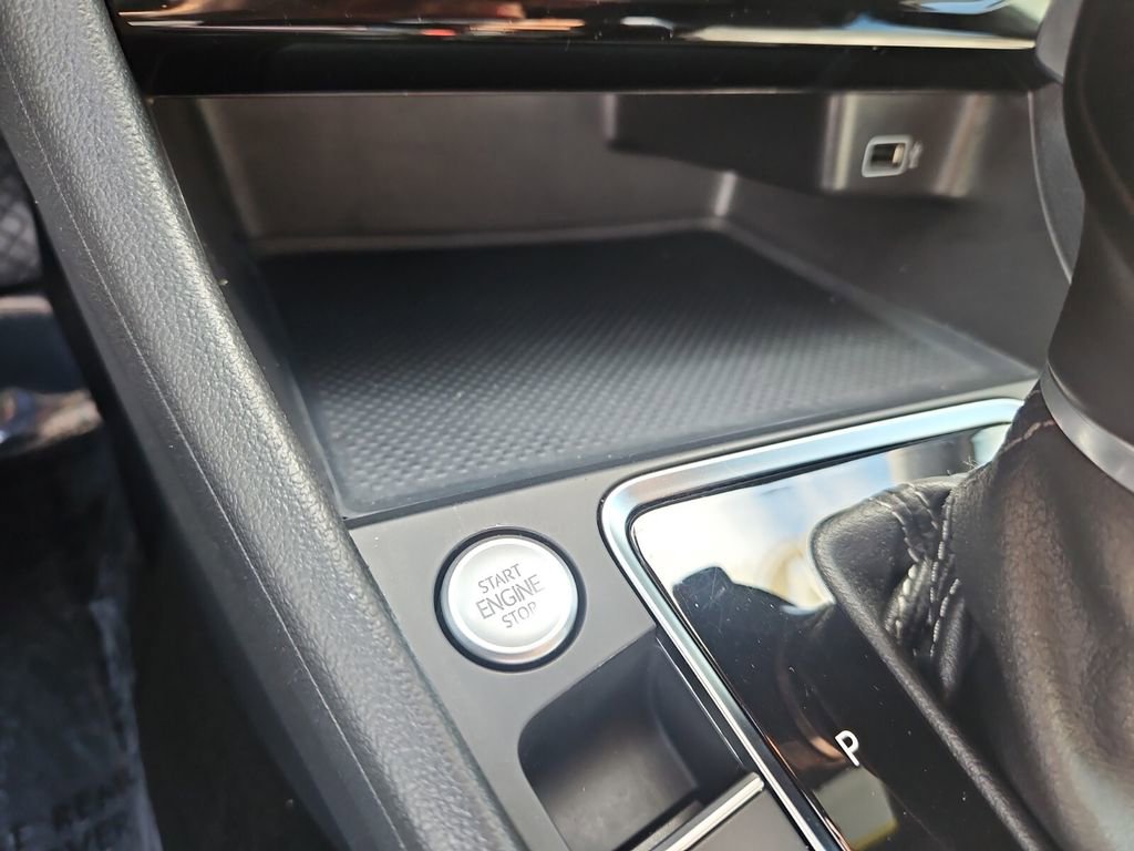 Used 2019 Volkswagen Jetta R-Line image 30