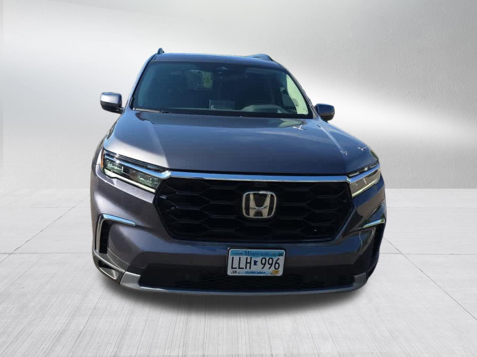 Used 2024 Honda Pilot Elite image 2