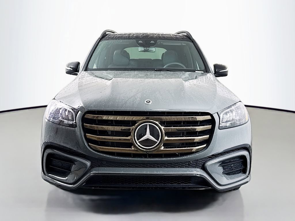 Used 2026 Mercedes-Benz GLS 450 4MATIC image 2