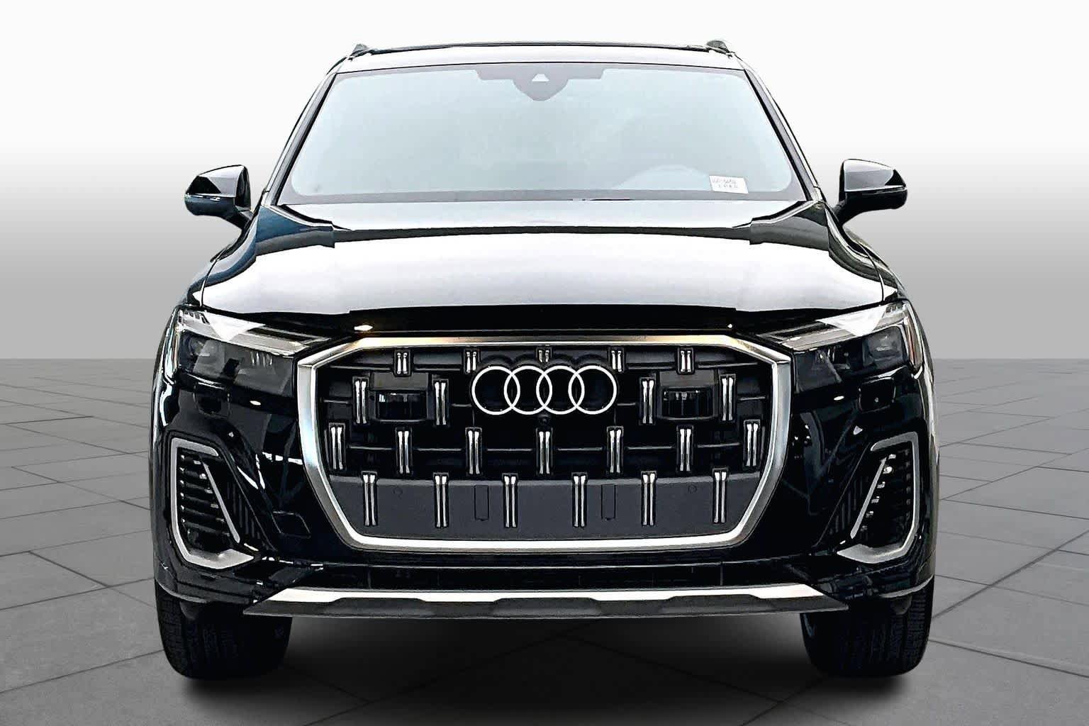 Used 2025 Audi Q7 3.0T Premium Plus w/ Premium Plus Package image 4