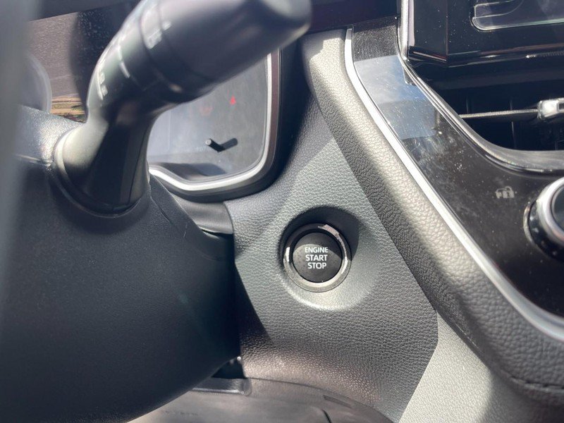 Used 2024 Toyota Corolla Cross XLE AWD/4WD image 28