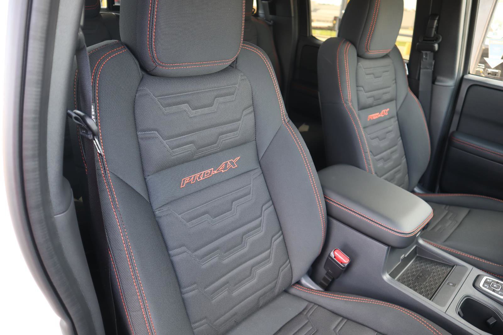 New 2026 Nissan Frontier SV image 54