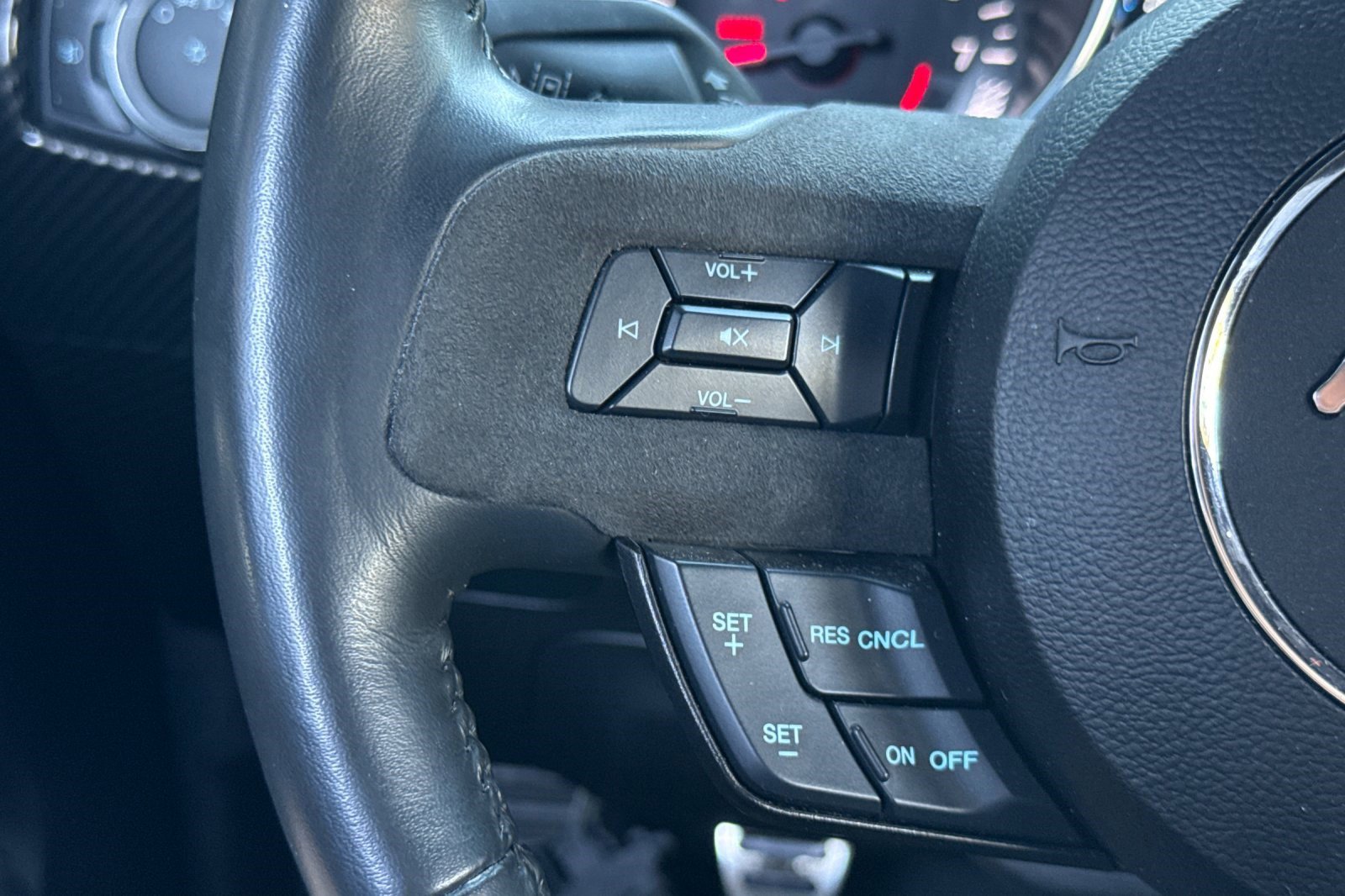 Used 2022 Ford Mustang GT Premium image 28