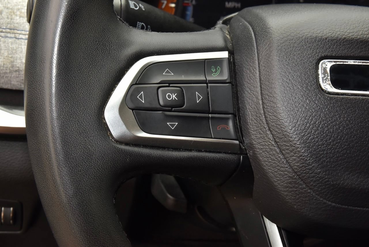 Used 2024 Jeep Compass Latitude AWD/4WD image 23