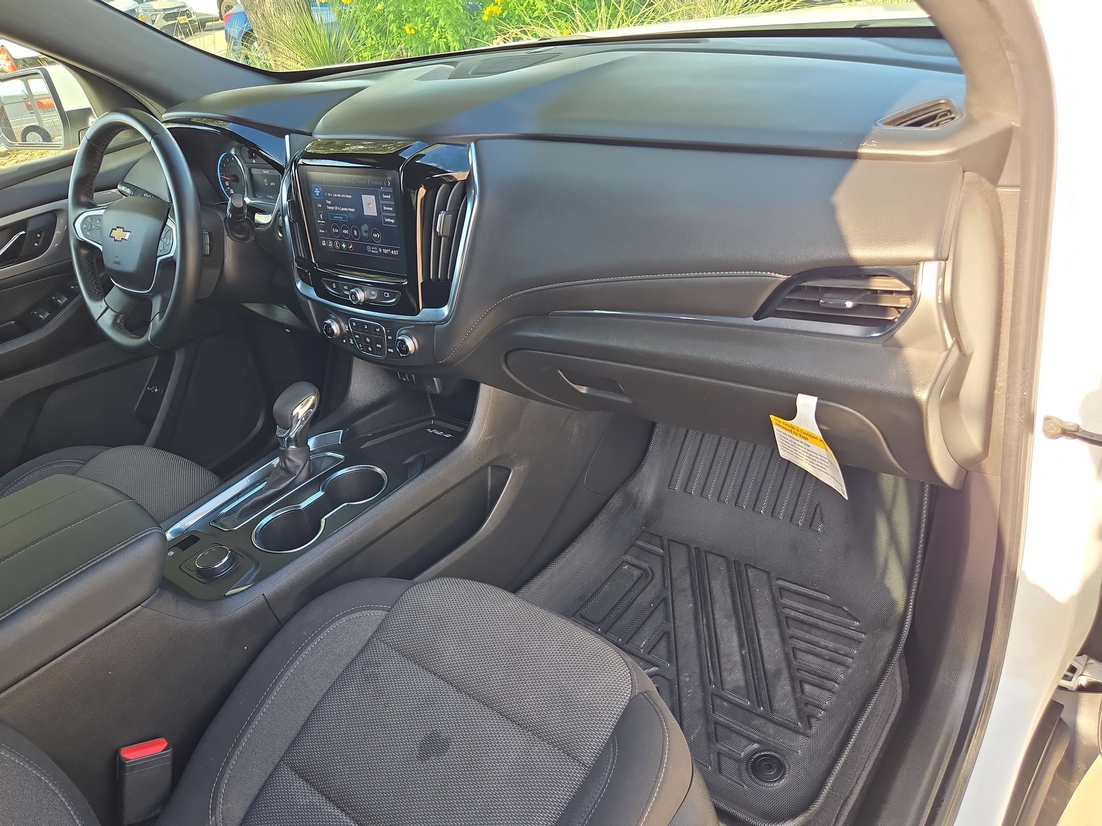 Certified 2023 Chevrolet Traverse LT FWD image 27