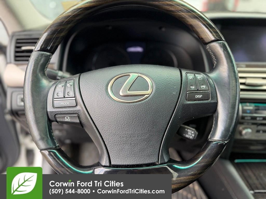 Used 2014 Lexus LS 460 AWD w/ Comfort Package image 2