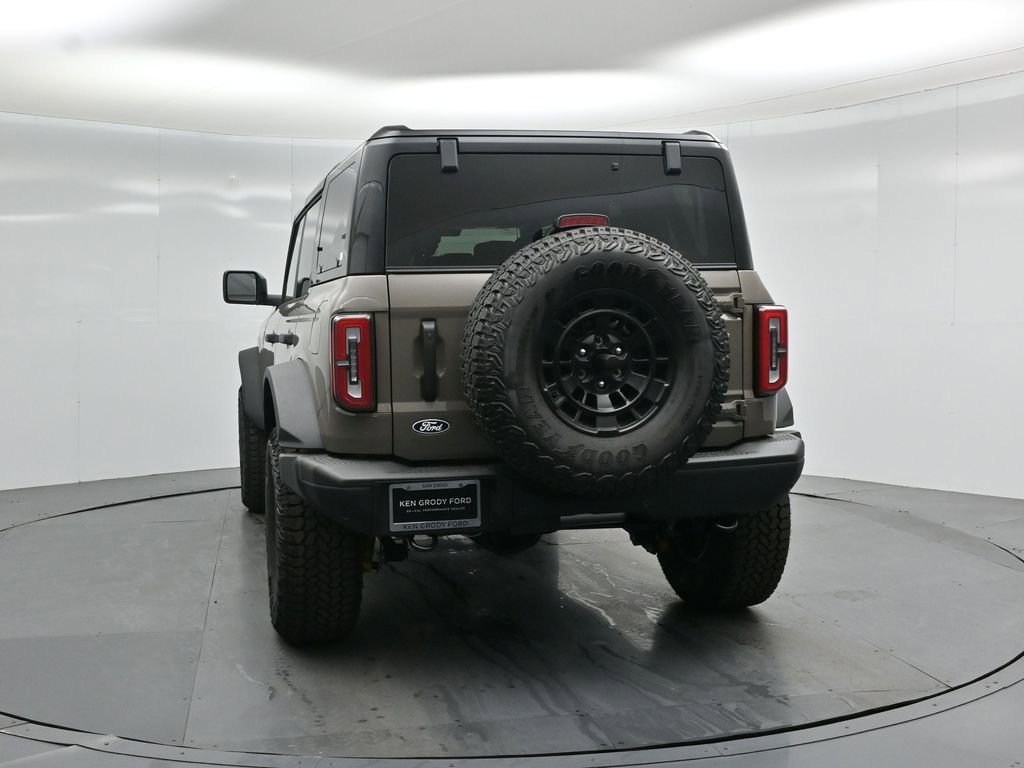 New 2026 Ford Bronco Badlands image 24