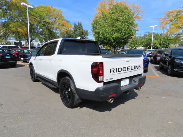 Used 2024 Honda Ridgeline Black Edition image 4