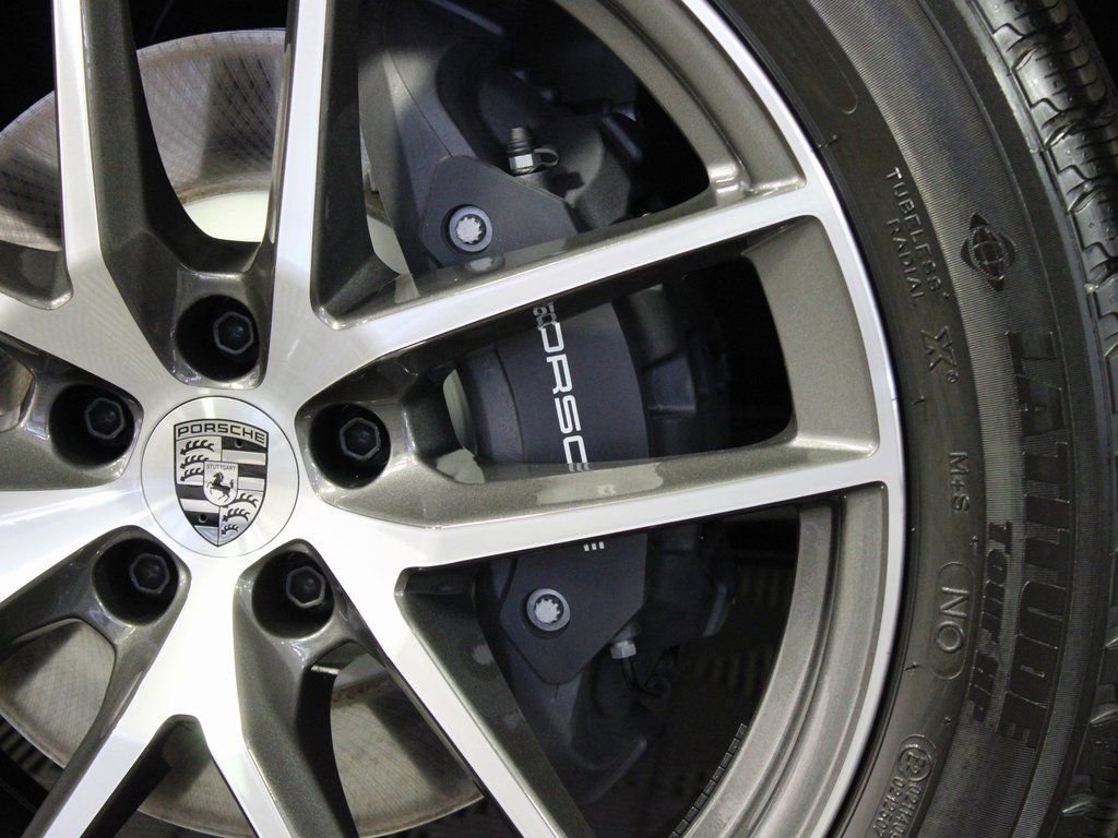 Used 2026 Porsche Macan image 41