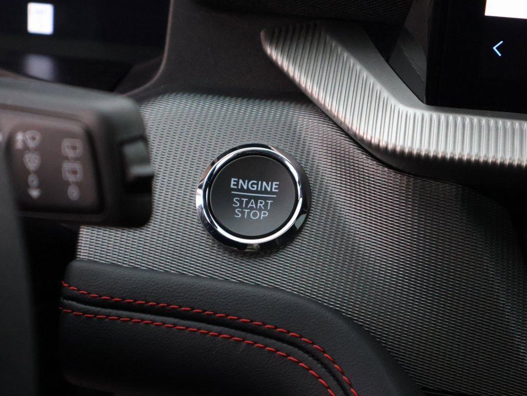 Used 2025 Ford Explorer ST w/ Sun And Sound Package image 32