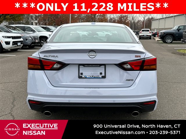 Certified 2024 Nissan Altima 2.5 SR image 3