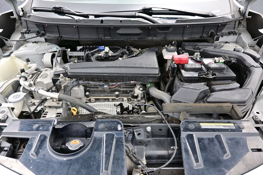 Used 2018 Nissan Rogue SL AWD/4WD image 40