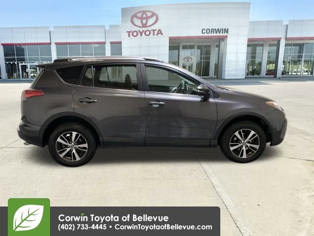 Used 2018 Toyota RAV4 XLE image 6