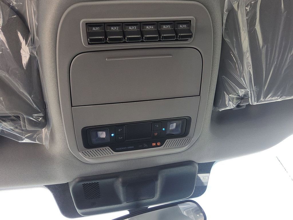 New 2026 Ford F550 2WD Regular Cab Super Duty image 12