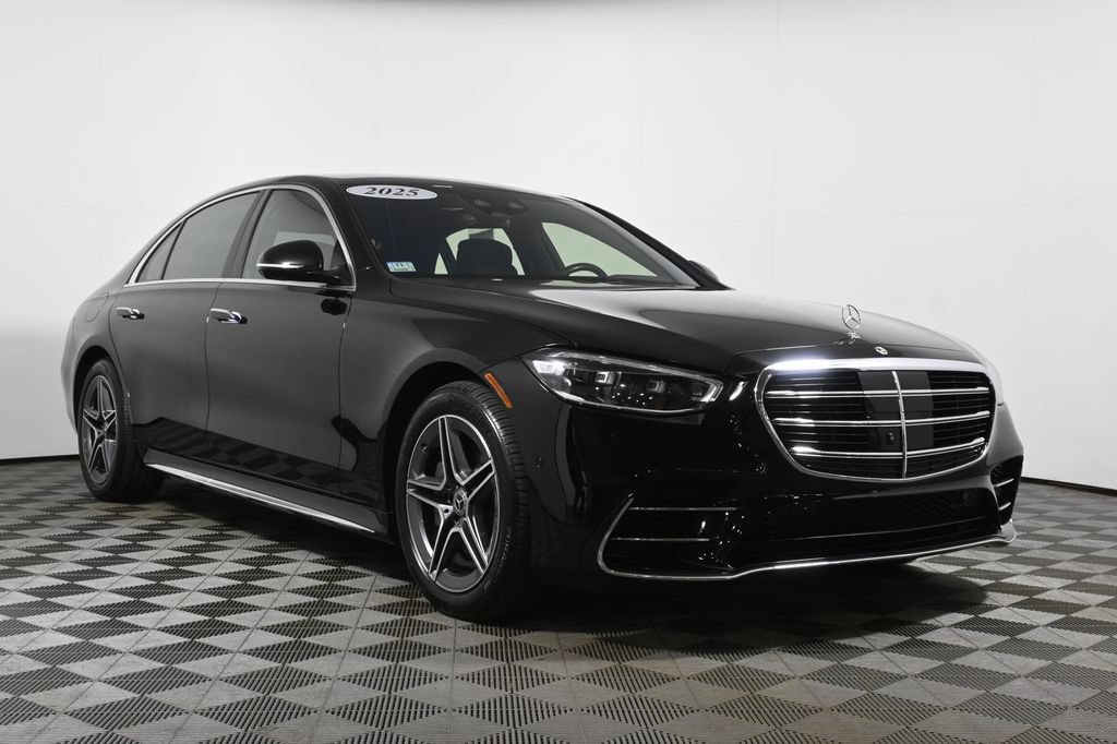 Used 2025 Mercedes-Benz S 580 4MATIC Sedan image 9
