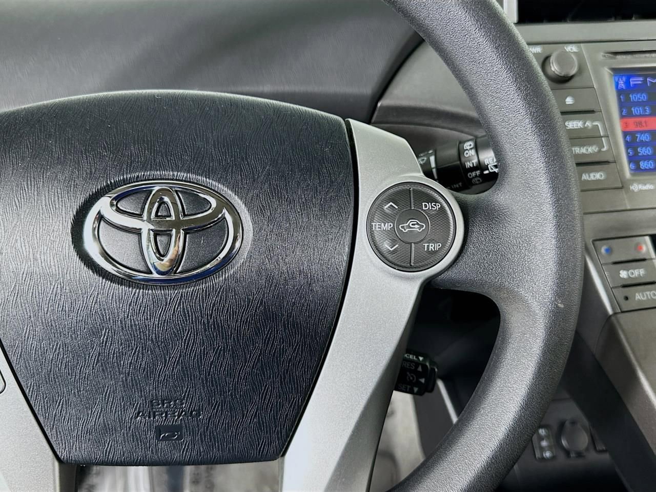 Used 2015 Toyota Prius Prime Plug-In Hybrid image 31