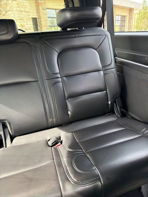 Used 2020 Lincoln Navigator L Reserve w/ Luxury Package image 25