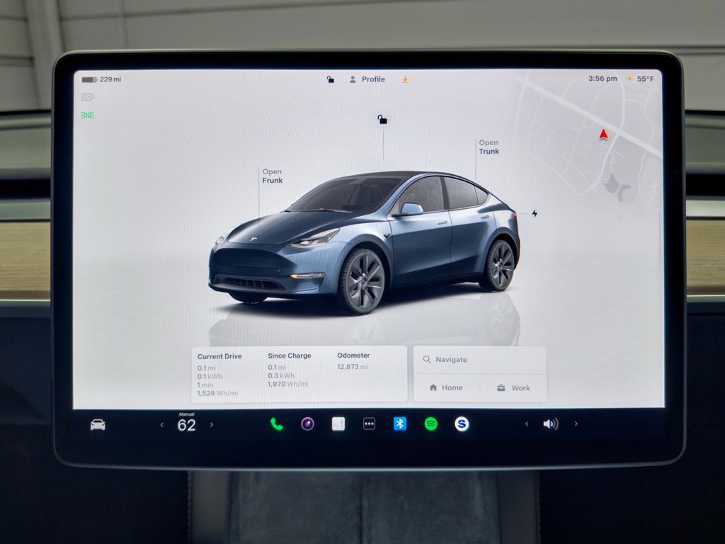 Used 2025 Tesla Model Y Long Range image 8