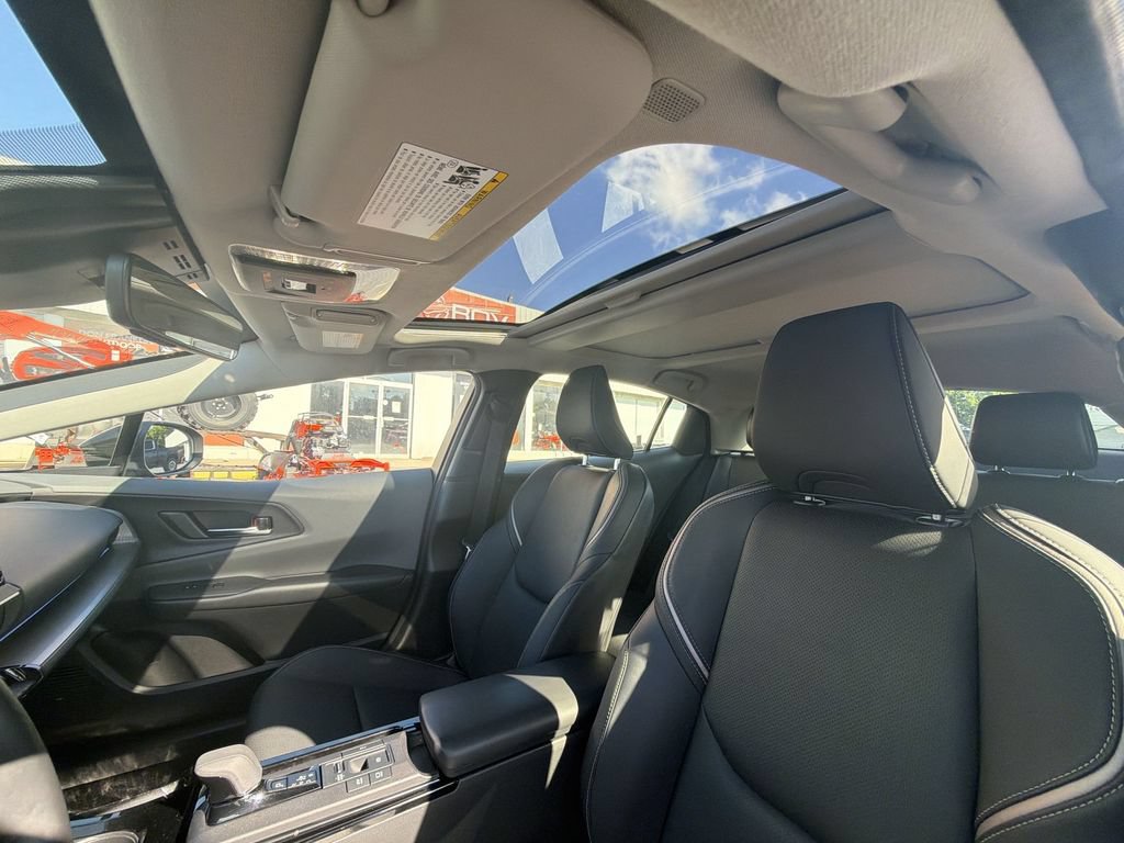 Used 2023 Toyota Prius Limited FWD image 21