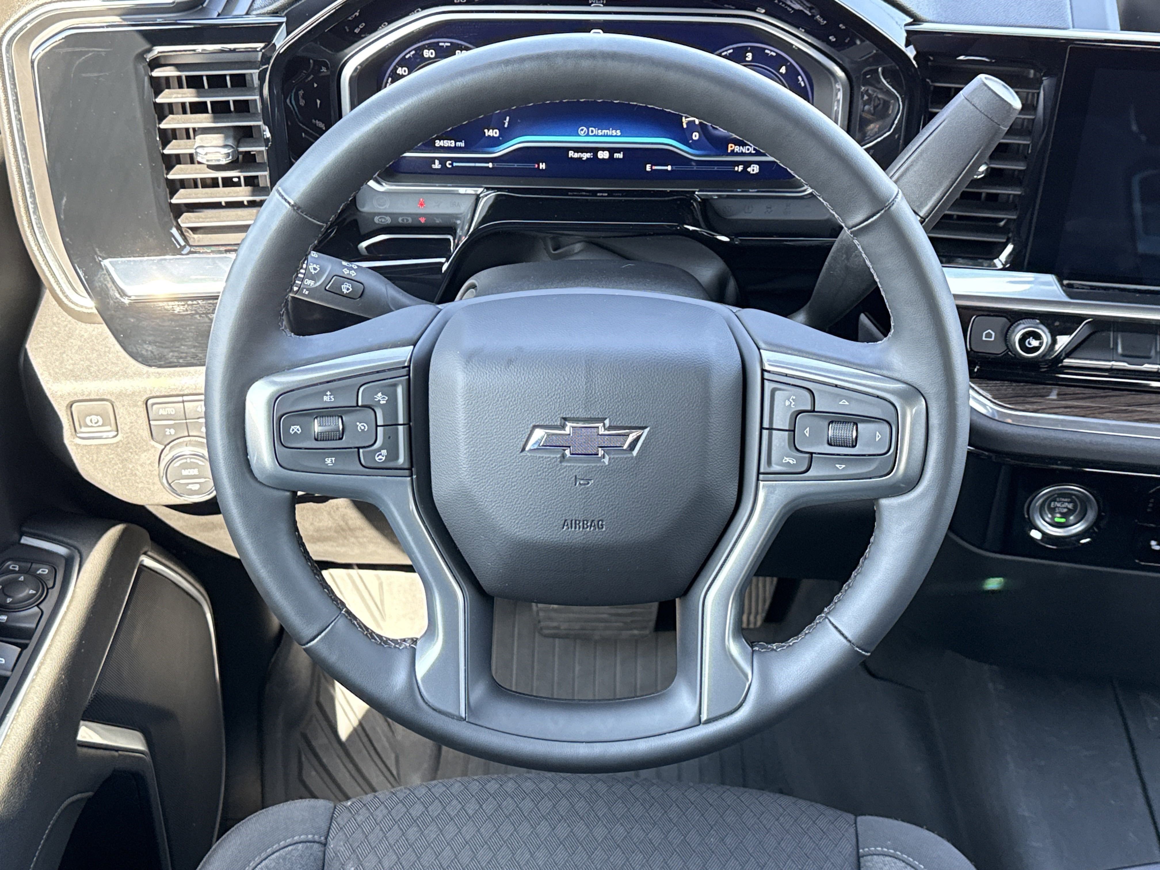 Certified 2023 Chevrolet Silverado 1500 RST image 18