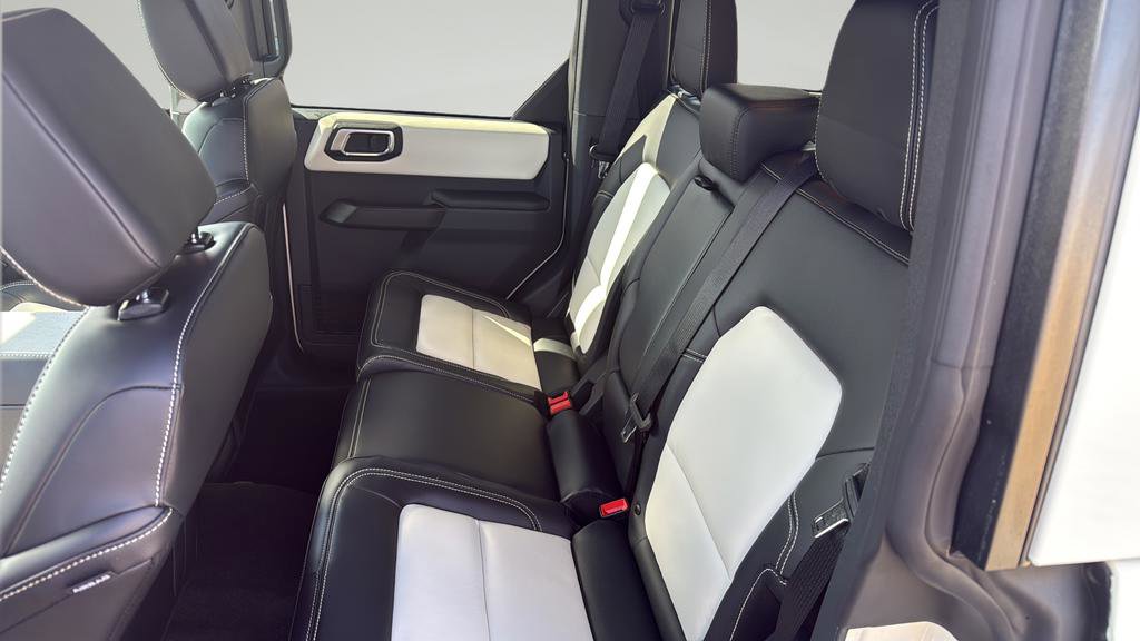 New 2026 Ford Bronco Outer Banks AWD/4WD image 33