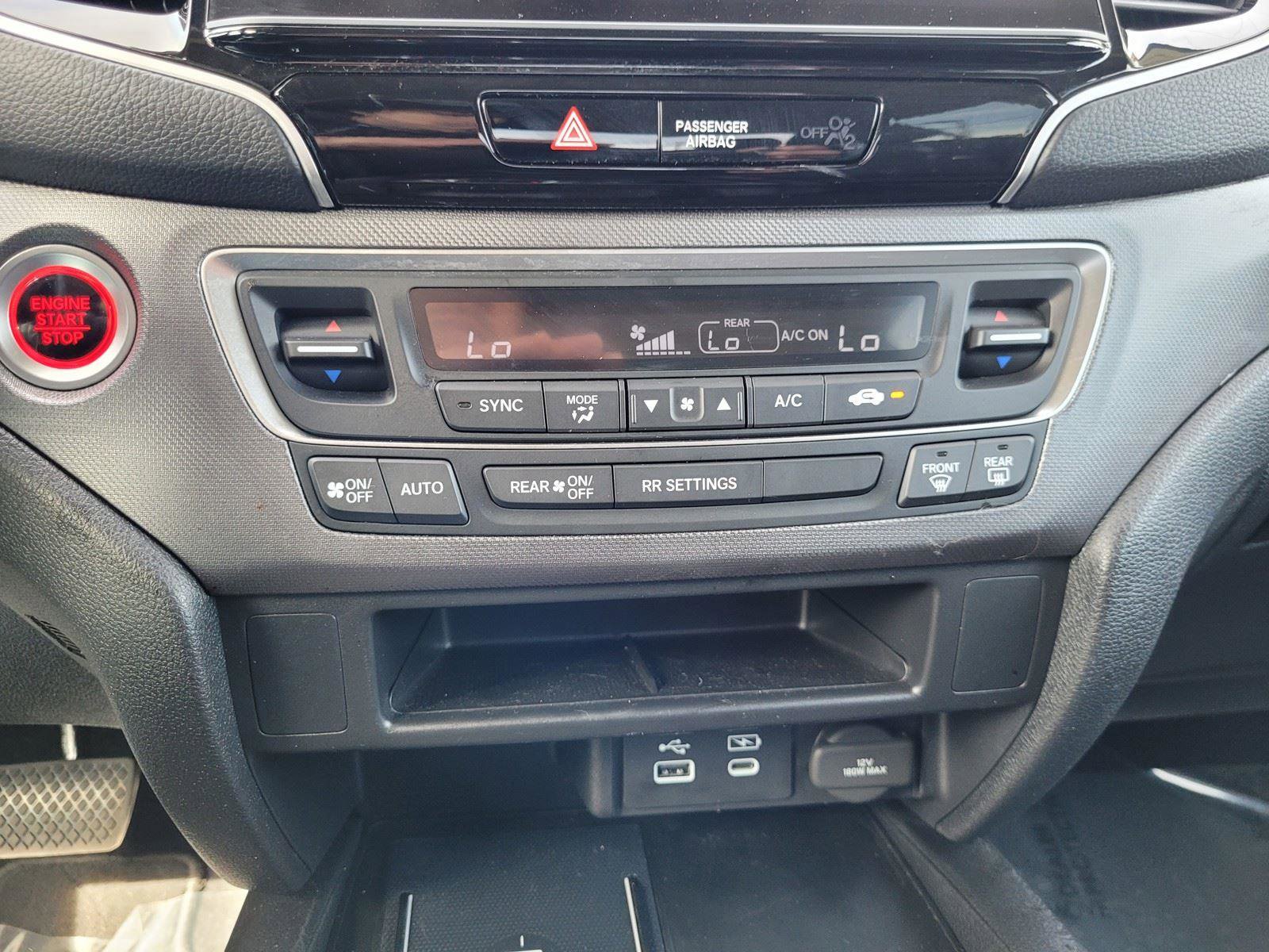 Used 2025 Honda Ridgeline Sport image 26