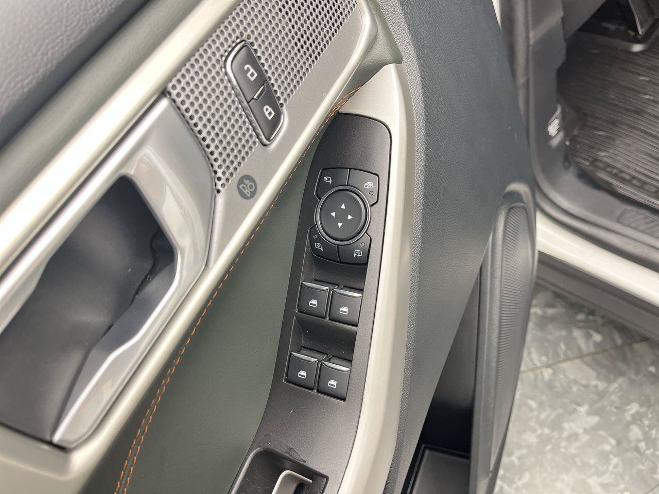 Certified 2023 Ford Explorer Timberline w/ Timberline Technology Package AWD/4WD image 11