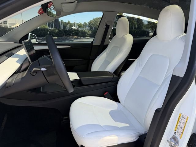 Used 2023 Tesla Model Y Performance AWD/4WD image 11