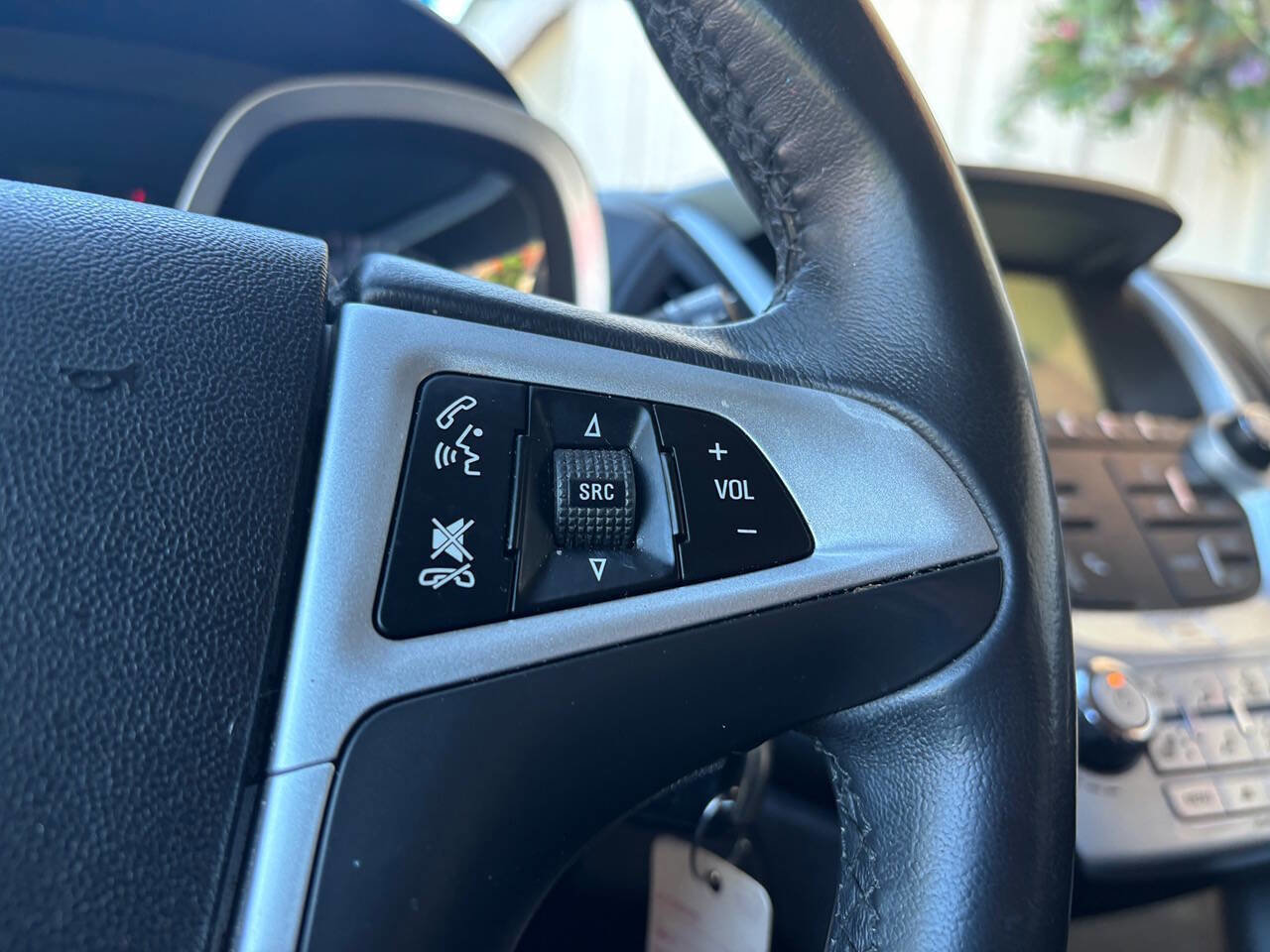 Used 2016 Chevrolet Equinox LT w/ Convenience Package image 18