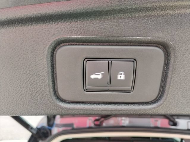 New 2026 Nissan Pathfinder SL w/ Cargo Package AWD/4WD image 11