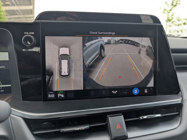 Certified 2026 Subaru Outback Touring AWD/4WD image 16