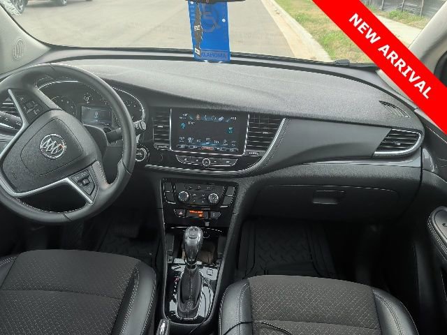 Used 2020 Buick Encore Preferred image 12