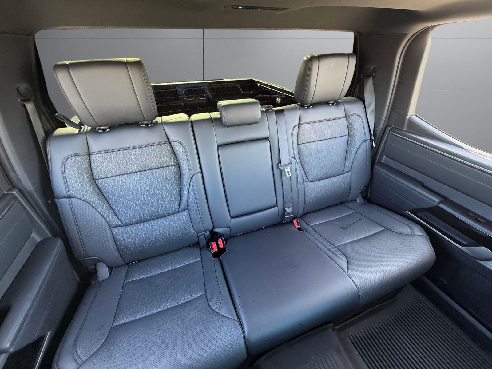 Used 2025 Toyota Tundra Limited w/ TRD Off-Road Package AWD/4WD image 20