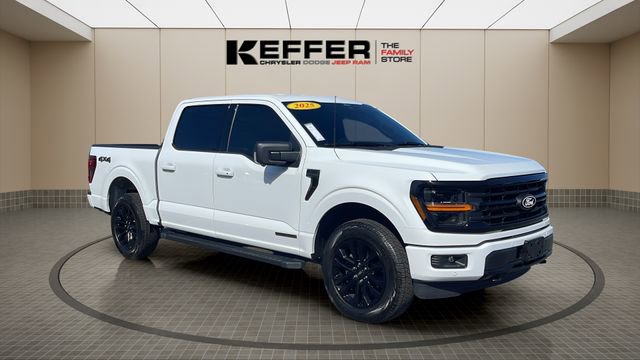 Used 2025 Ford F150 XLT w/ Equipment Group 302A MID image 7