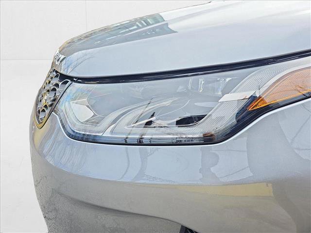 New 2025 Land Rover Discovery Sport S image 30