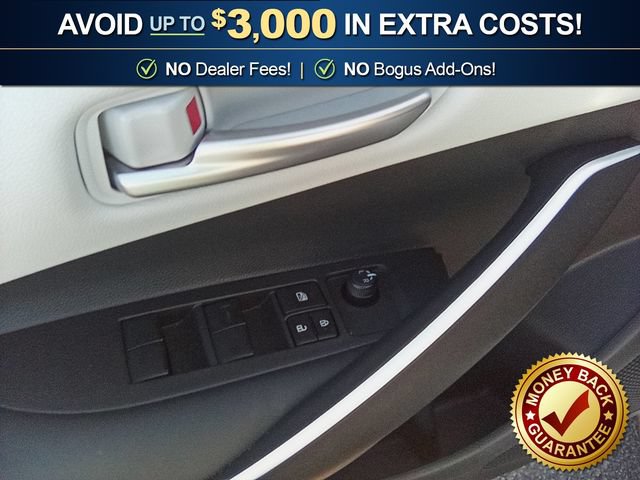 Used 2025 Toyota Corolla SE FWD image 16