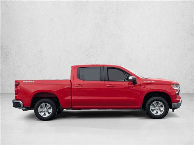 Used 2025 Chevrolet Silverado 1500 LT image 4