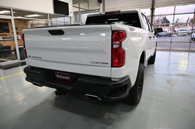 Used 2020 Chevrolet Silverado 1500 Custom Trail Boss w/ Custom Convenience Package image 5