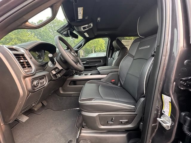 New 2026 RAM 2500 Laramie AWD/4WD image 22