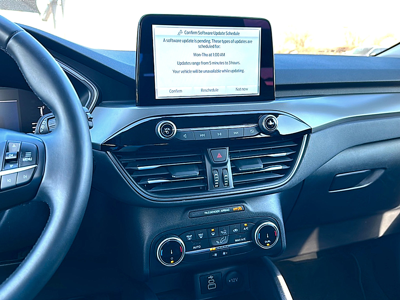 Used 2024 Ford Escape Active image 31