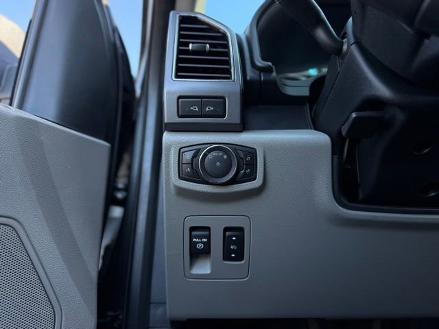 Certified 2020 Ford F150 XLT w/ Equipment Group 302A Luxury image 28