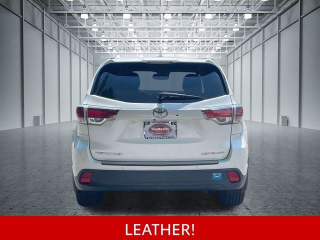 Used 2016 Toyota Highlander Limited AWD/4WD image 8