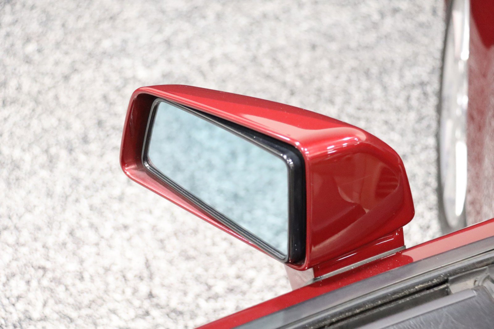 Used 2006 Cadillac XLR image 56